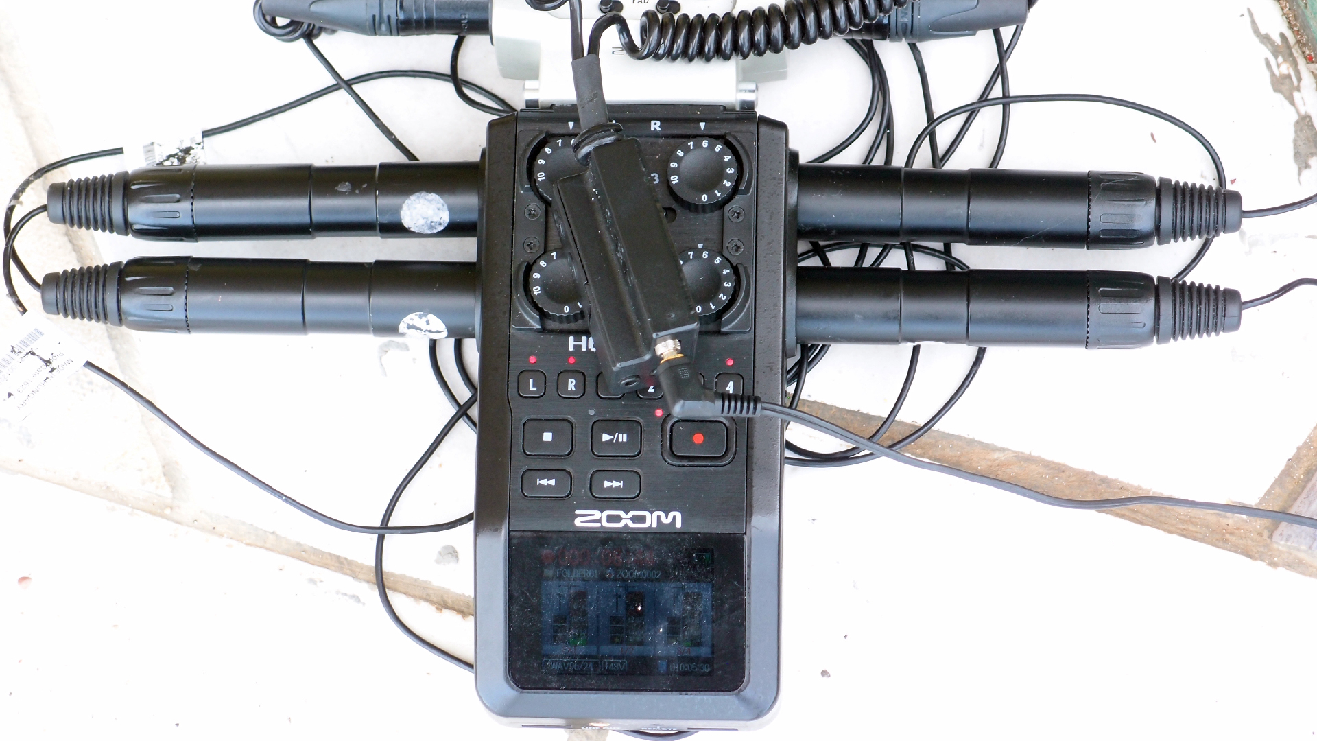 2022-10-29 10 Uhr 40 Wind - Alu (Audio, Foto, Video)